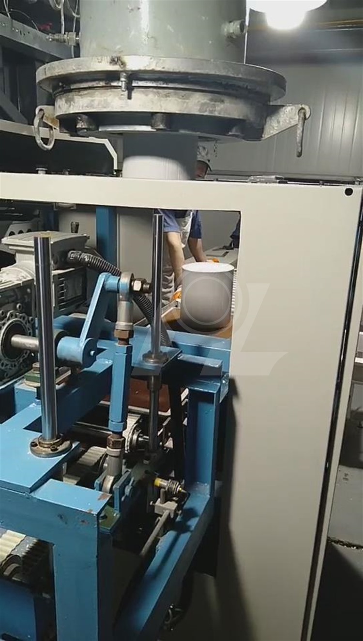 5，大產(chǎn)品立式連續(xù)擠出